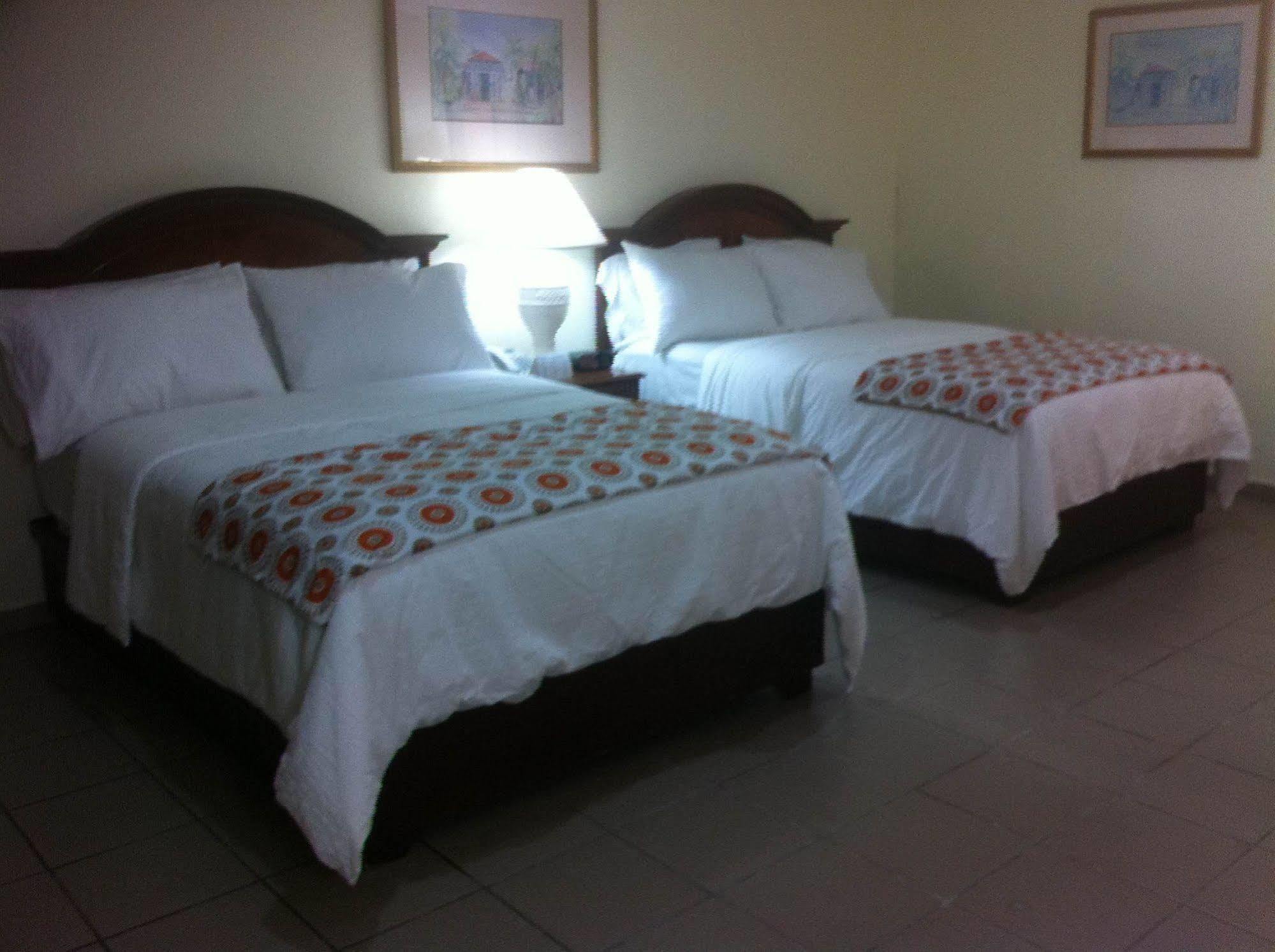 Micro Hotel Condo Suites Santo Domingo Bagian luar foto